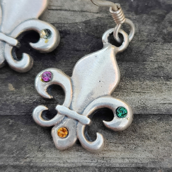 Vintage Sterling Fleur De Lis Earrings - Picture 4 of 5